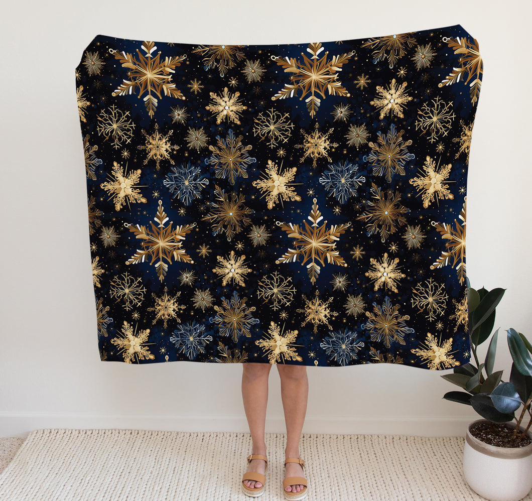 Christmas Fleece Throw | Luxuriously Soft and Cosy Blanket Winter Blue & Gold